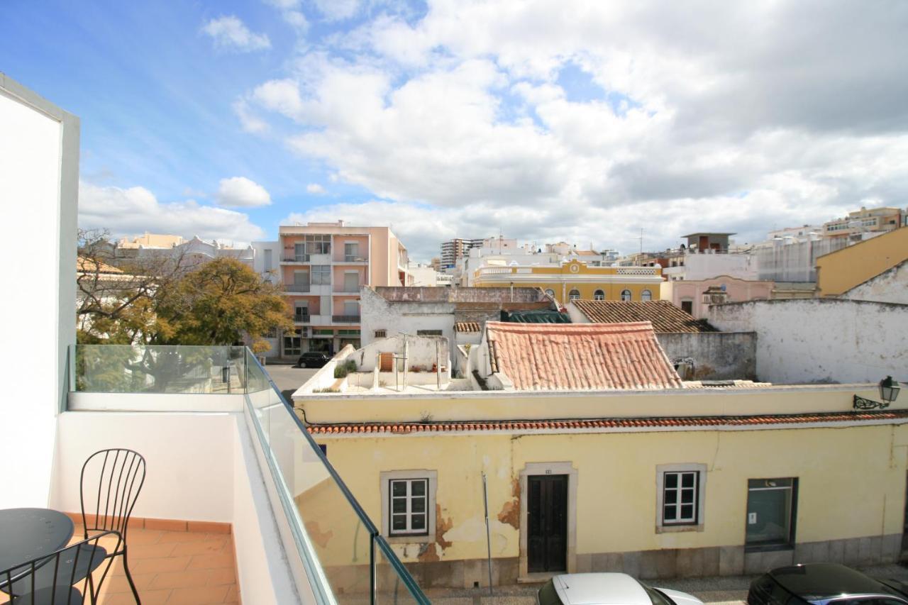 Downtown Villa Φάρο Εξωτερικό φωτογραφία